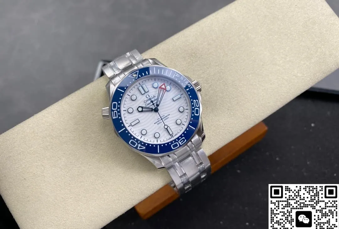 VS Factory V4 Omega 210.30.42.20.04.002 1:1 Best Edition Replica Watch
